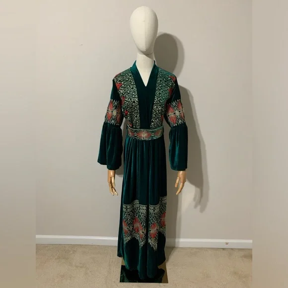 Dresses | Velvet Green Embroidered Dress Arab Traditional Abaya | Poshmark